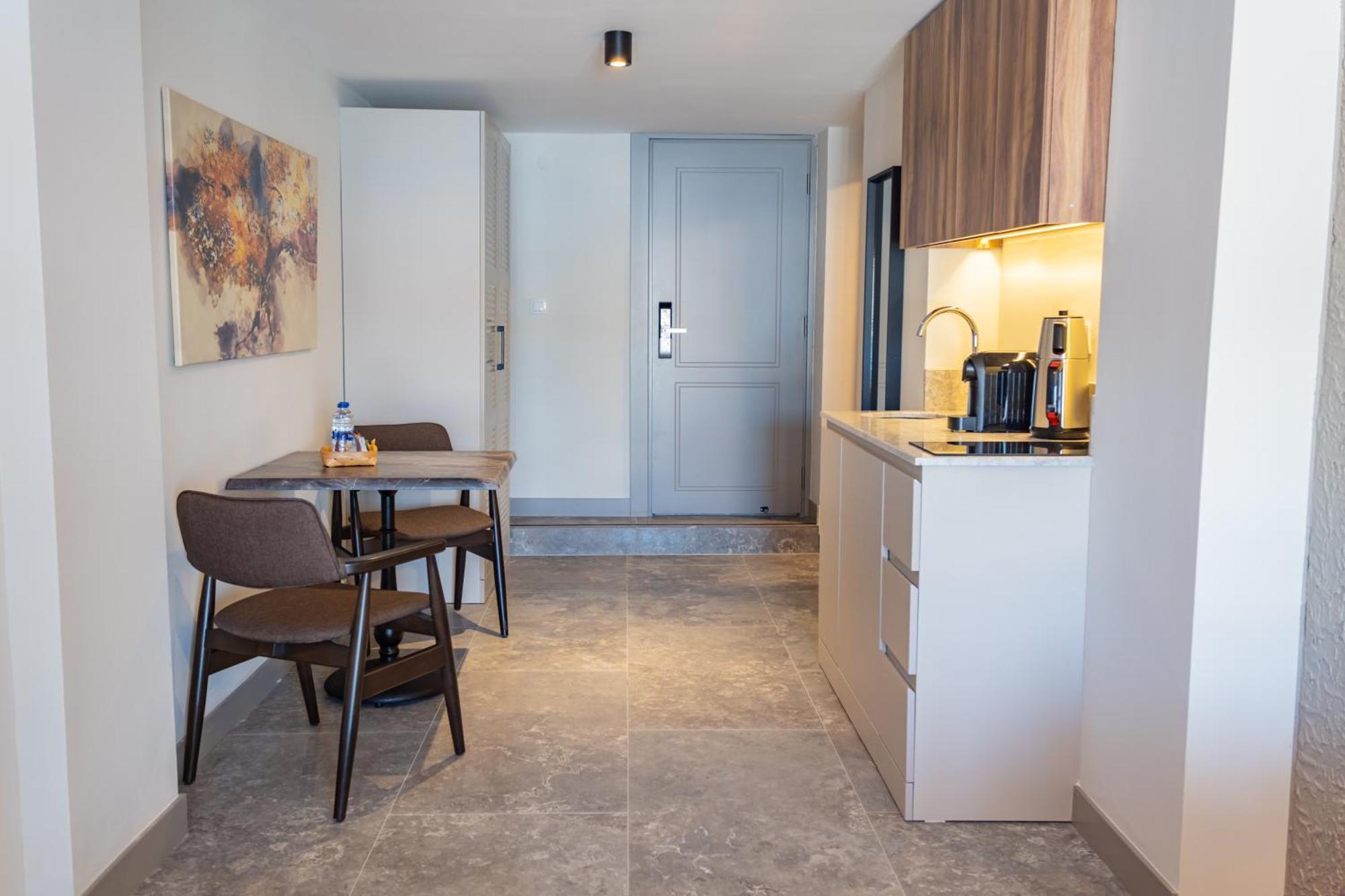 Bd Suites Фоча Экстерьер фото